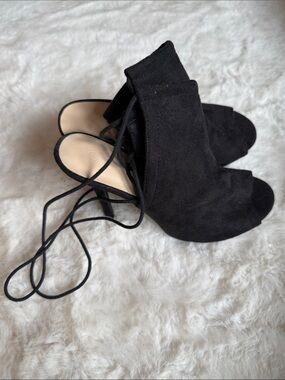 Wild Diva Black Suede Lace-Up Open-Toe Heels